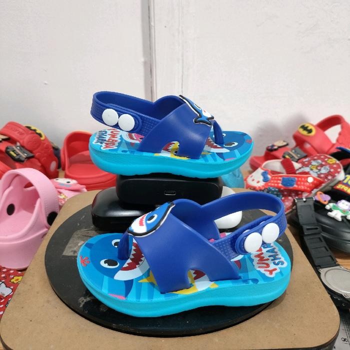 SANDAL ANAK LAKI PEREMPUAN TALI BELAKANG IKAN PAUS 18-23 KAKI SANDAL JEPIT LAKI LAKI 612