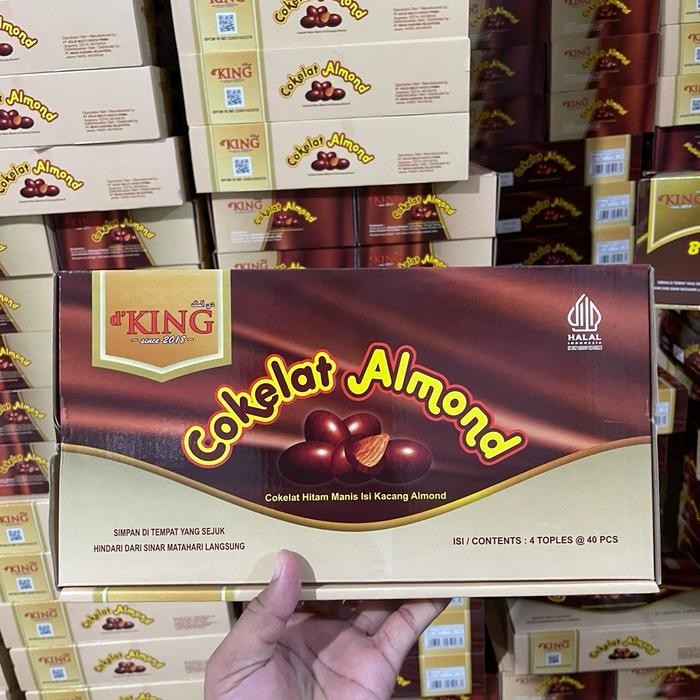 

Terlaris- 1 Kartin Coklat Almond Isi 4 Toples