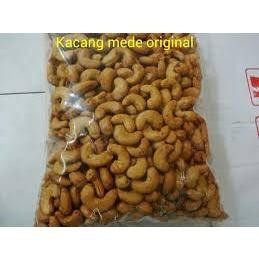 

KACANG MEDE ORIGINAL RASA BAWANG PUTIH 1KG / COOKED NUTS WITH GARLIC FLAVOR