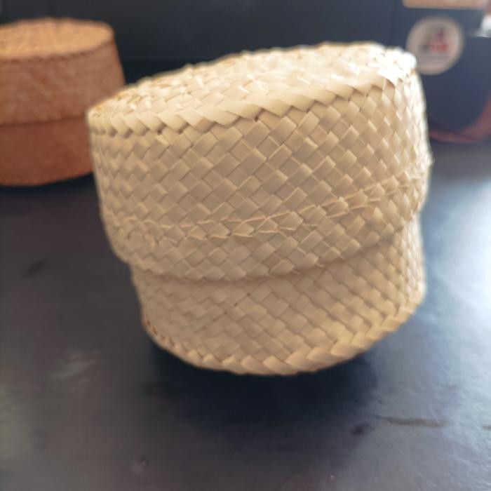 keben besek pandan Bali kecil 8*9.5