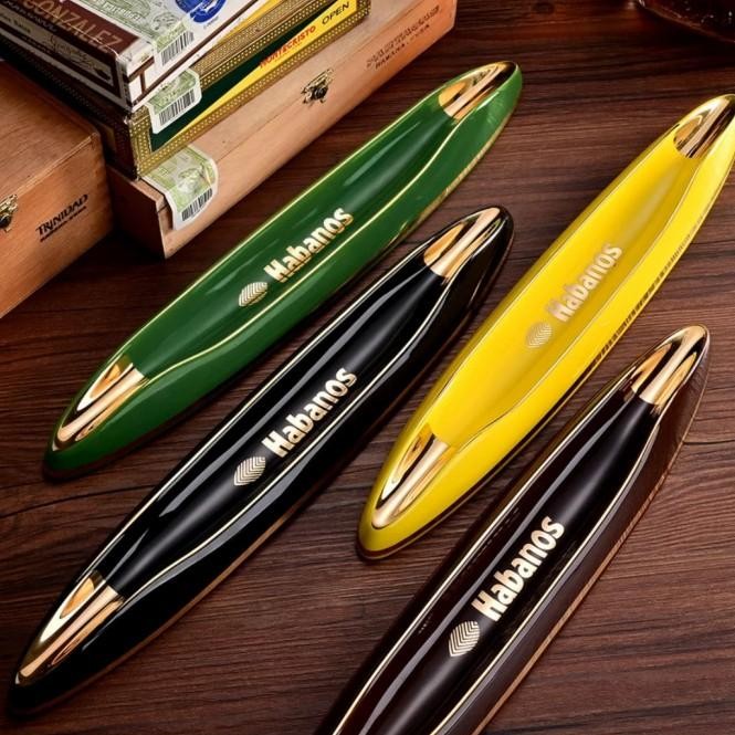 Portable travel Cigar ashtray