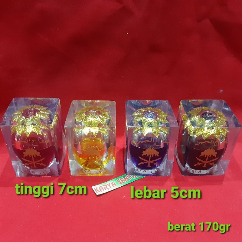

Apel Jin Cair Pres Sedang Merah Kuning Biru Hitam