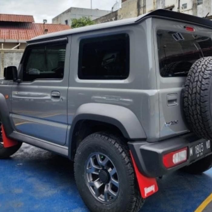 Karpet Lumpur/Muadguard Jimny Jb74