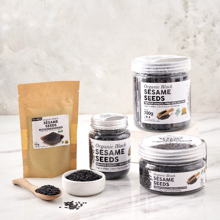 

Eumsig Organic Roasted Black Sesame Seeds Premium / Biji Wijen Hitam Panggang Organik / Goma Seed
