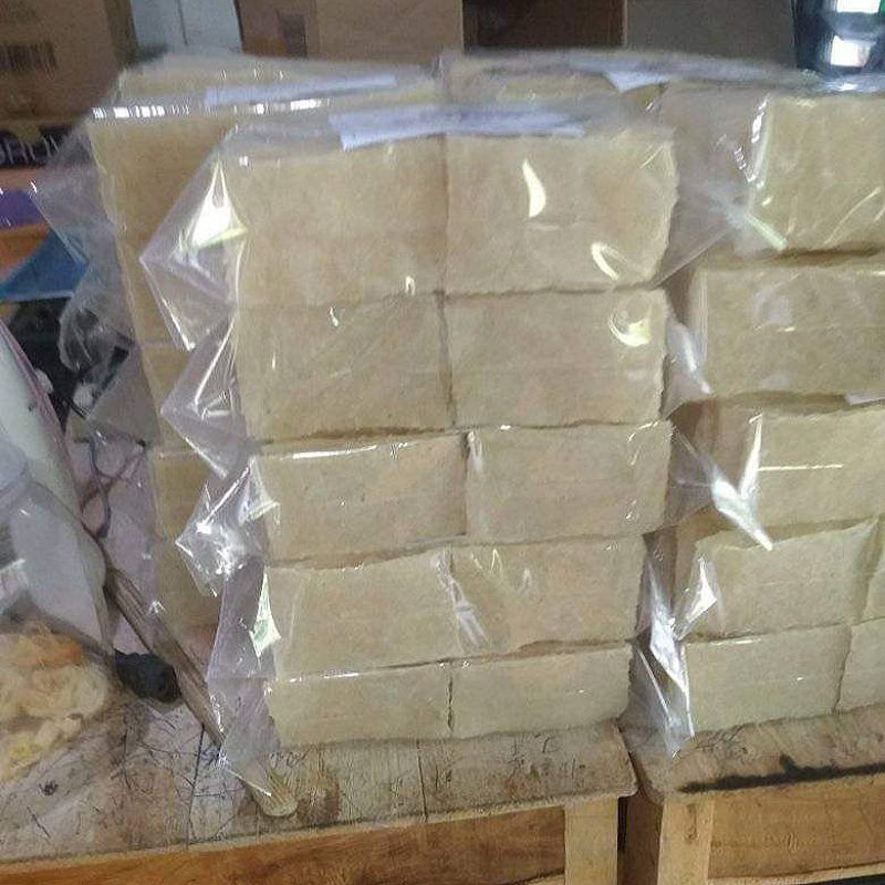 

Sega Tungtung Krupuk Puli, Lempeng Beras, Krupuk Beras, Krupuk Gendar Khas Madiun 1Kg+Buble Wrap