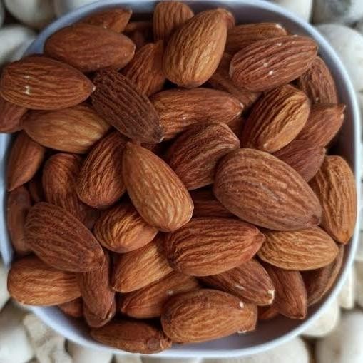 

Kacang Almond Natural Whole Nut Utuh Mentah Raw Premium Almond Asli