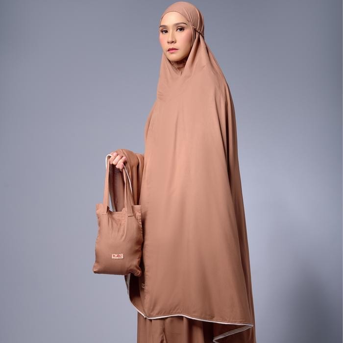 Meccanism - Ravanya Brown - Mukena