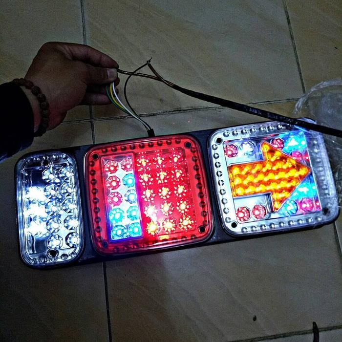 Lampu Stop Lamp Led Truk Colt Diesel Ps100 Ps120 Canter Rino Ps115