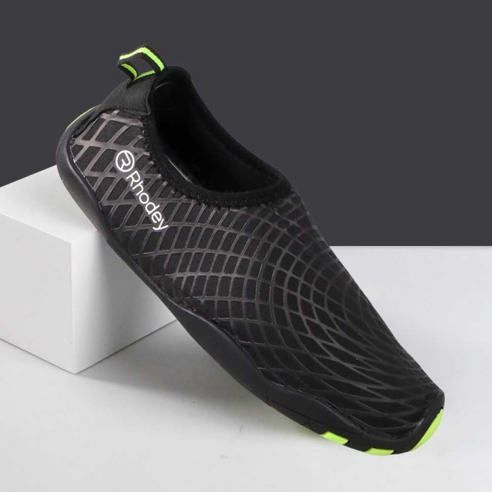 Sepatu Karet Pantai Olahraga Air Selam Snorkeling Surfing Mancing Diving Outdoor Pria Dan Wanita