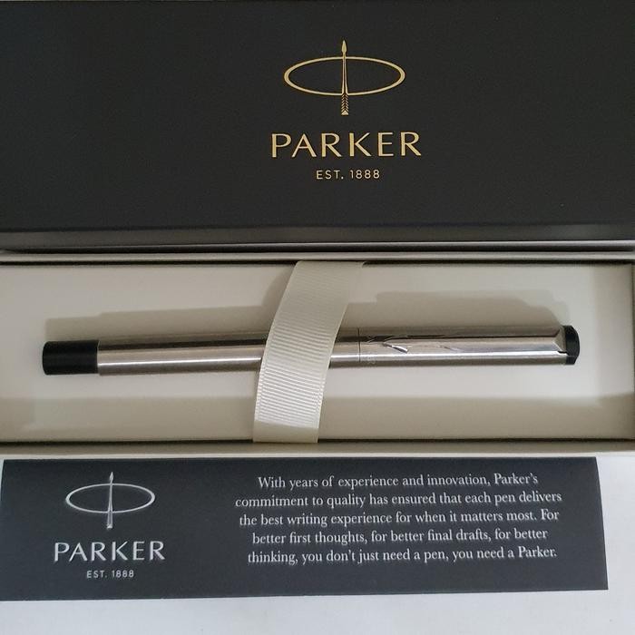 

PULPEN PARKER VEKTOR ROLLER BALL STAINLESS CT (KLIP SILVER)