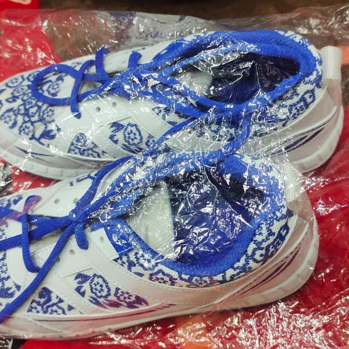 Sepatu Olahraga Jalasenastri Terbaru