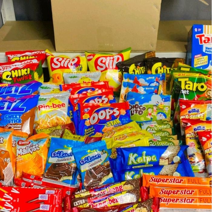 

Paket Snack Isi 80 Pcs - Hamper Bingkisan Cemilan Snack - Paket Lengkap