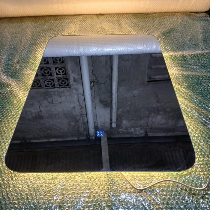 CERMIN DINDING / CERMIN WASTAFEL / CERMIN KAMAR MANDI KOTAK LED TOUCH