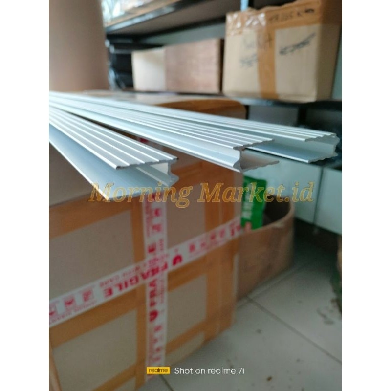 LIST ALUMUNIUM M/U 150cm,LIST PROFIL U/LIST HARDCASE