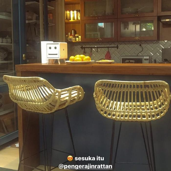 Bar Stool Rotan Cafe