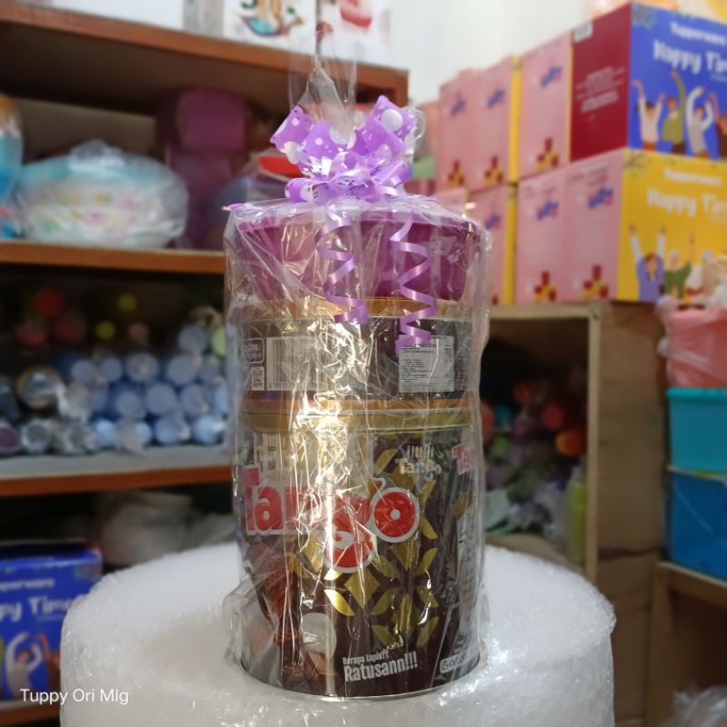 

Lovely Back - Hampers Lebaran with Tupperware