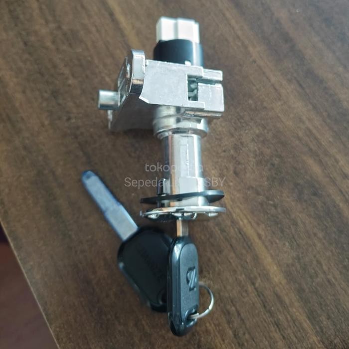 PREMIUM Kunci Kontak Sepeda Motor Listrik Uwinfly GT / LN / N9 Pro
