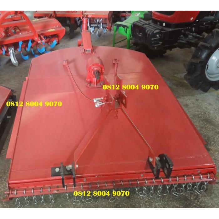 Implement Traktor Mower Pemotong Rumput Kode 516