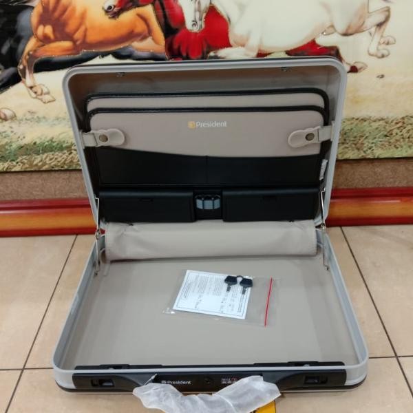 

Tjp - New ,,, Tas Map File Dokumen President 18" Type 3149 Original