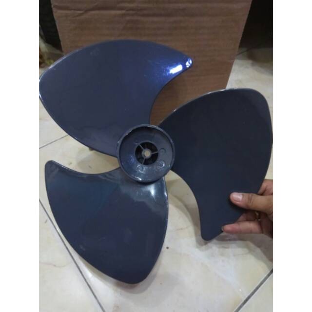 Baling baling kipas cosmos 12 inc