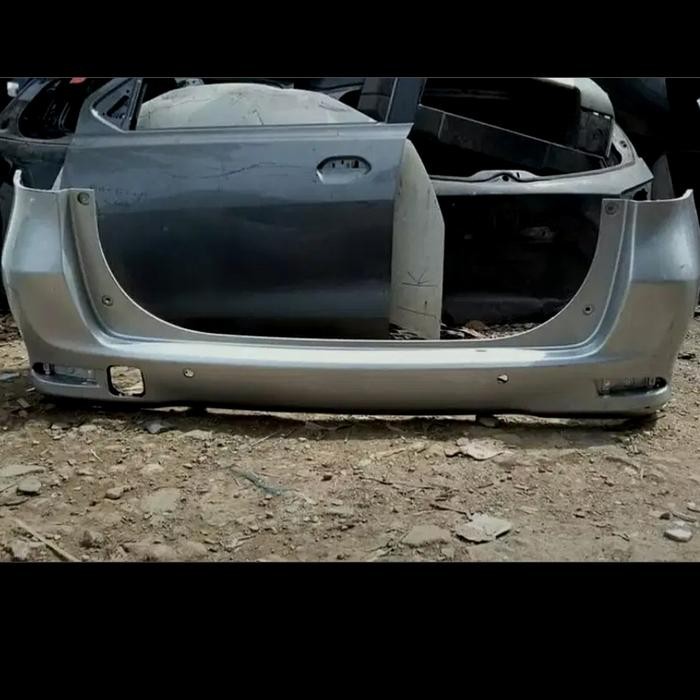bumper bemper belakang Avanza type G 2012 2013 original