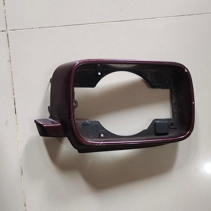 frame tengah spion bmw E36 kiri original