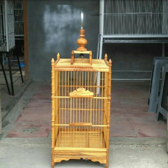 Kandang burung kotak no 3 kayu jati komplit tangkringan makan minum