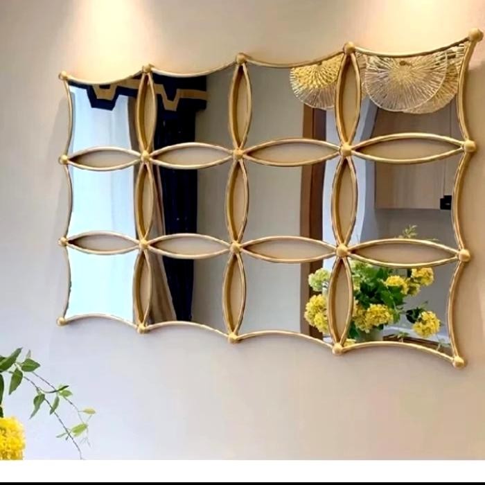 Hiasan Dinding Cermin Aesthetic Modern Gold/Pajangan Dinding Cermin
