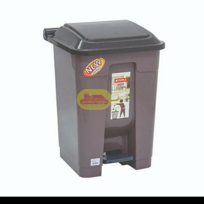 TEMPAT SAMPAH INJAK / TONG SAMPAH GOMI LION STAR 30 LT C69