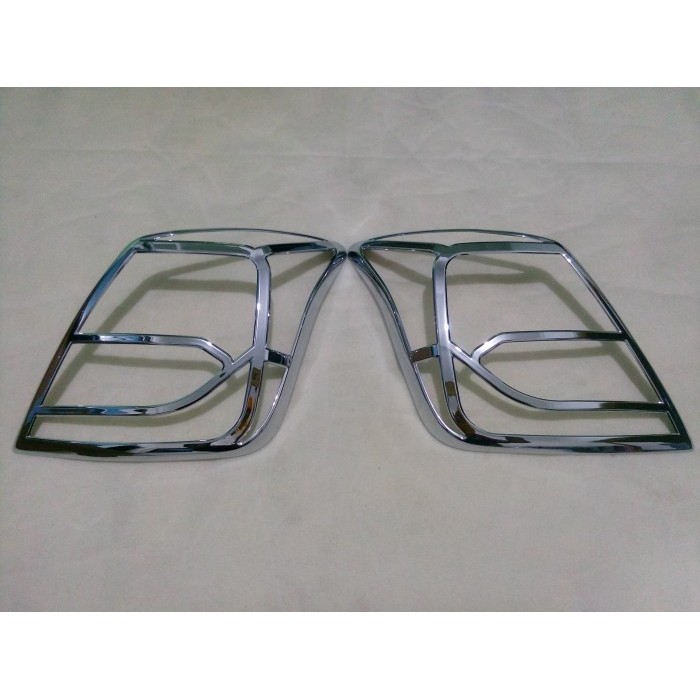 Bagus Garnish Lampu Belakang Datsun Go / List Lampu Belakang Datsun