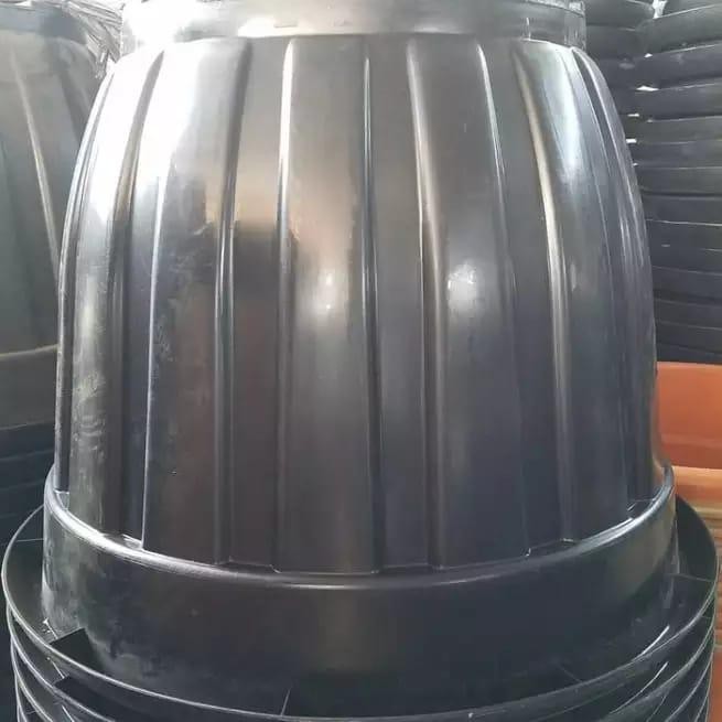 pot hitam besar ukuran 70 / pot tanaman murah