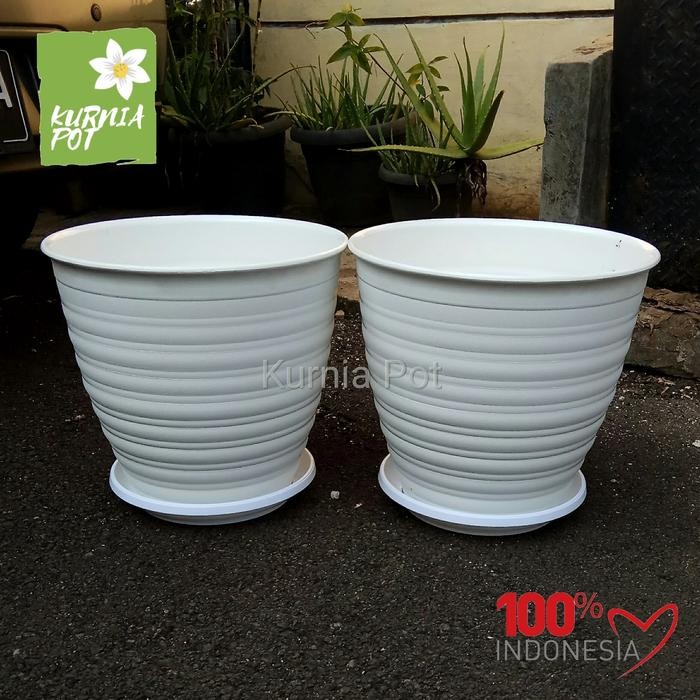 Pot Tawon Putih 351 Tinggi (Pirus) 35 Cm Original + Tatakan