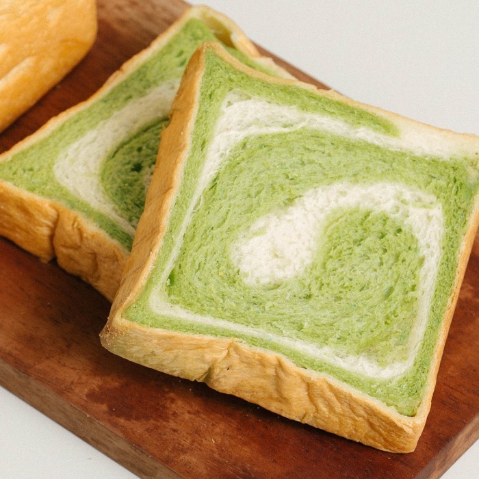 

Matcha White Chocolate Shokupan Seasonal Limited Special