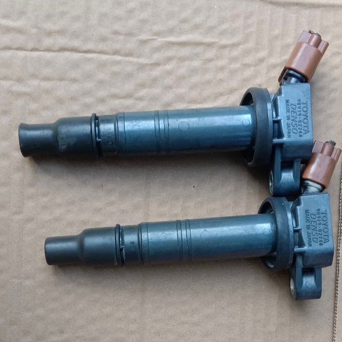 koil busi mobil Toyota Inova original japan harga(2pcs)