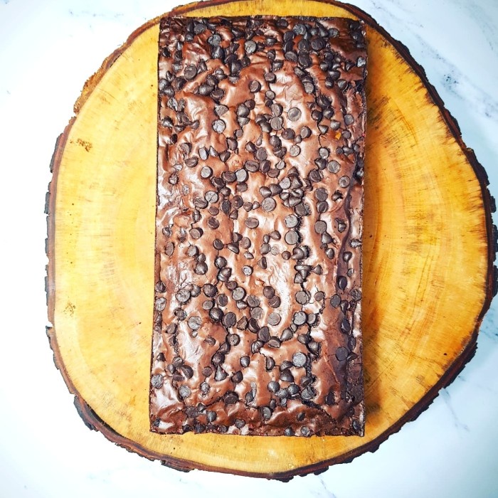 

DON BAKESHOP BROWNIES - CHOCOLATE CHIP BROWNIES KODE 1298