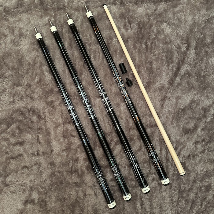 Stick Billiard -- Billiard Cue -- Cue Elf (Maple)