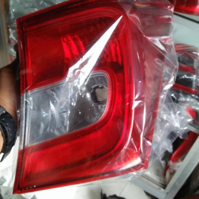 Stoplamp Lampu Belakang Honda Freed 2012-2014 Kode 804