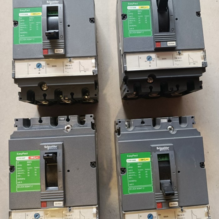 (JAT) mccb 3p Schneider cvs100b,50a