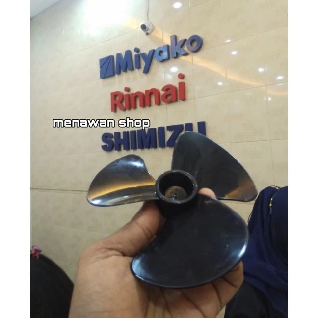 }}}}}}] baling baling kipas angin Miyako 6 inc ori