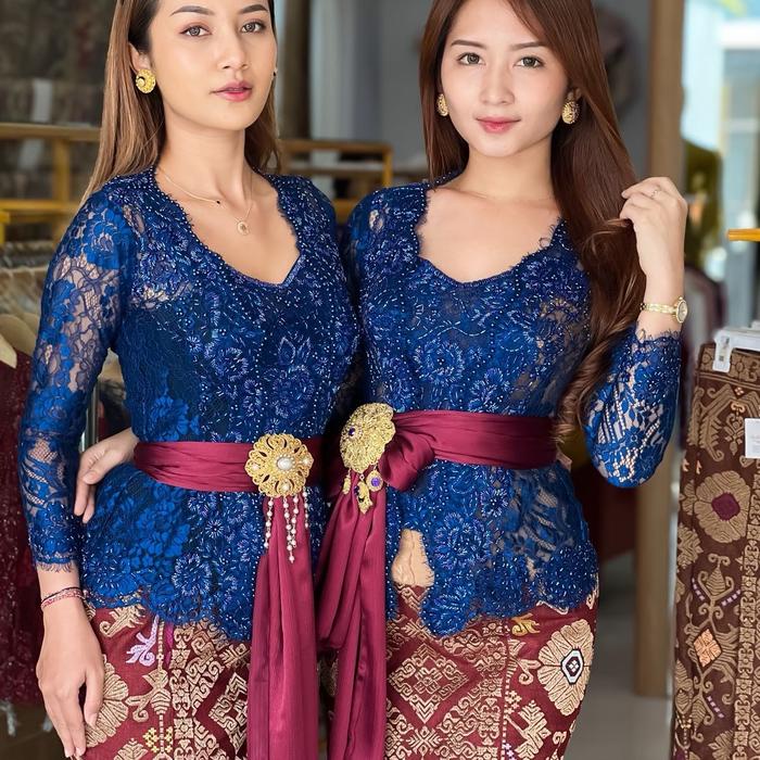 Kebaya Brokat Jadi Payet Premium