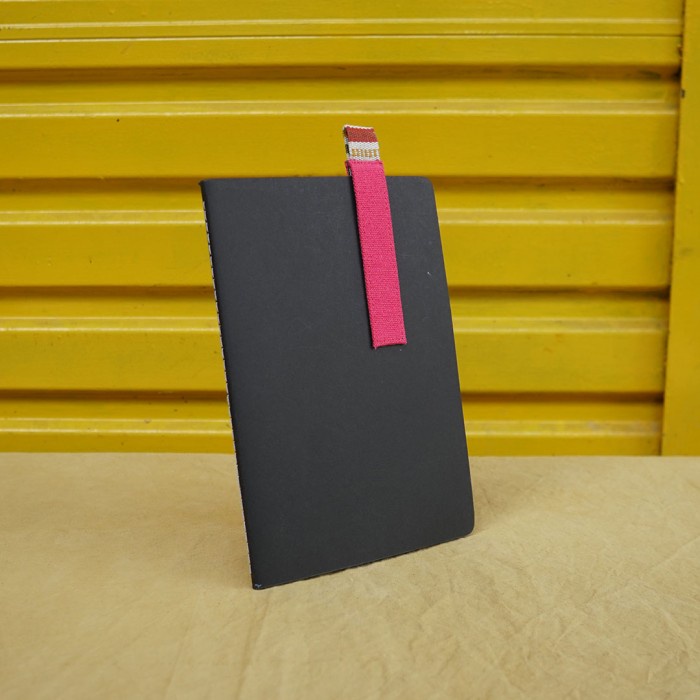 

Pembatas Buku Tenun Ikat - Cloth Bookmark - Lekat Noesa Kode 1047