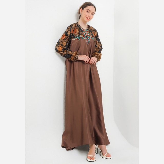 LUIRE by Raden Sirait Abaya Kemben Batik Wanita