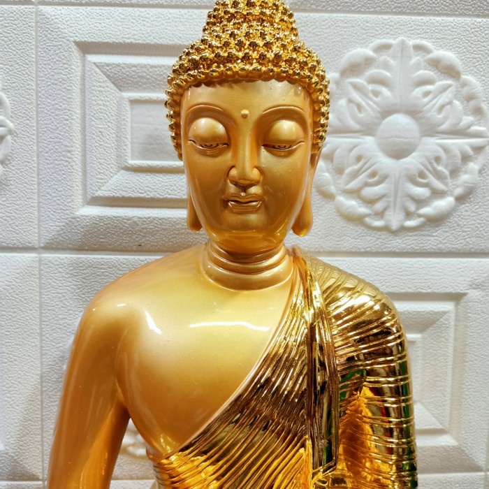 Patung Buddha Sakyamuni / Buddha Gaotama - 22 In - Fiber - Emas