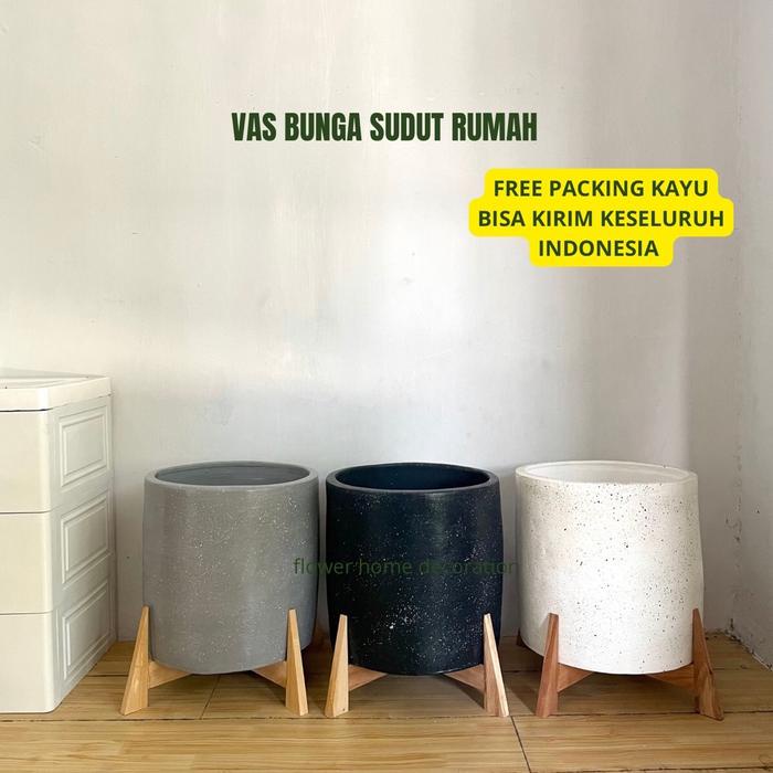 vas bunga besar - pot bunga sudut ruangan aesthetic kerak hiasan