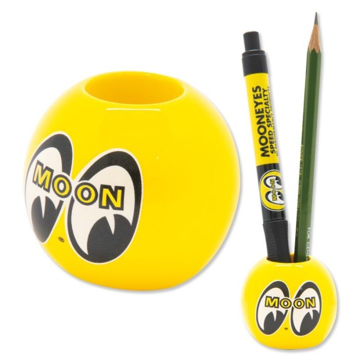 

MOON Eyeball shape Pen Stand