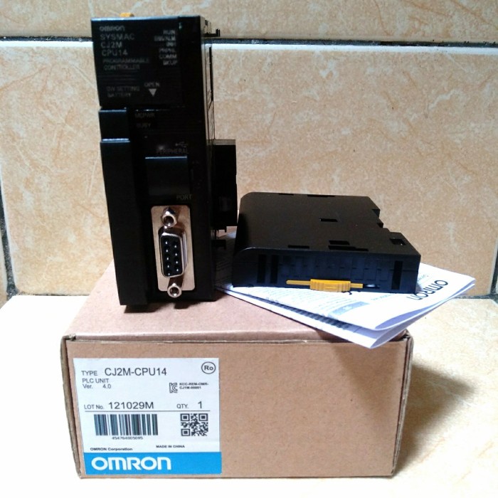 PLC OMRON CJ2M-CPU14