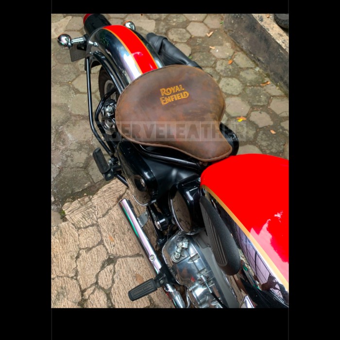 Jok motor royal enfield classic 350 reborn , single seat royal enfield