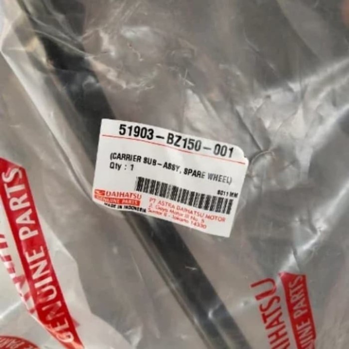 Terbaik Bracket Ban Serep Calya-Sigra Original