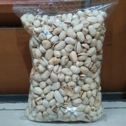 

BARANG TERLARIS Kacang Pistachio Kualitas Premium 1kg / Fustuk / Kacang Arab Original Baru Exp 2026