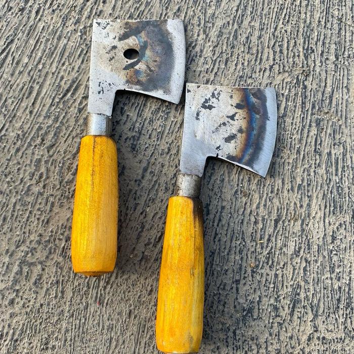 terbaru  kapak gagang kuning alat kupas kelapa tua dan tulang baja per sepuh ready